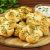 Knoblauch-Parmesan-Brötchen sind als Vorspeise Rezept ideal geeignet
