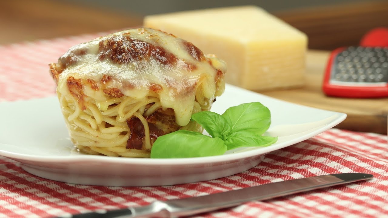 Spaghetti Muffins mit Bolognese geben ein perfektes Pasta Rezept ab