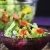 Mexikanischer Salat mit Avocado-Dressing: Salat Rezept für eine Mahlzeit ohne schlechtes Gewissen