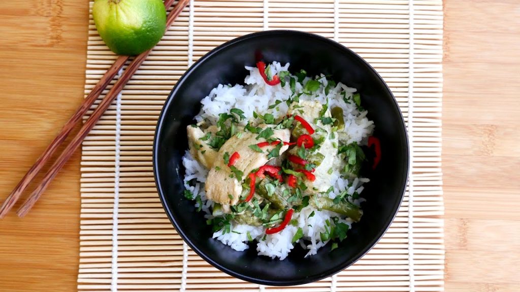 Thai Curry mit Hähnchen 🍲 Asiatisches Rezept | Let's Cook