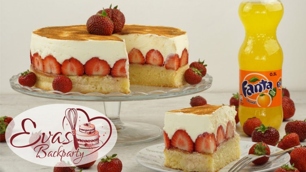 Fanta- Kuchen mit Erdbeeren/ Schmand Kuchen / Erdbeer-Torte mit Fanta / Backen Evasbackparty