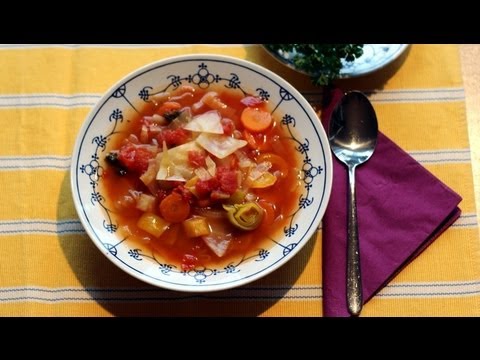SCHLANKMACHER: Weißkohl-Gemüse-Suppe | Low Carb