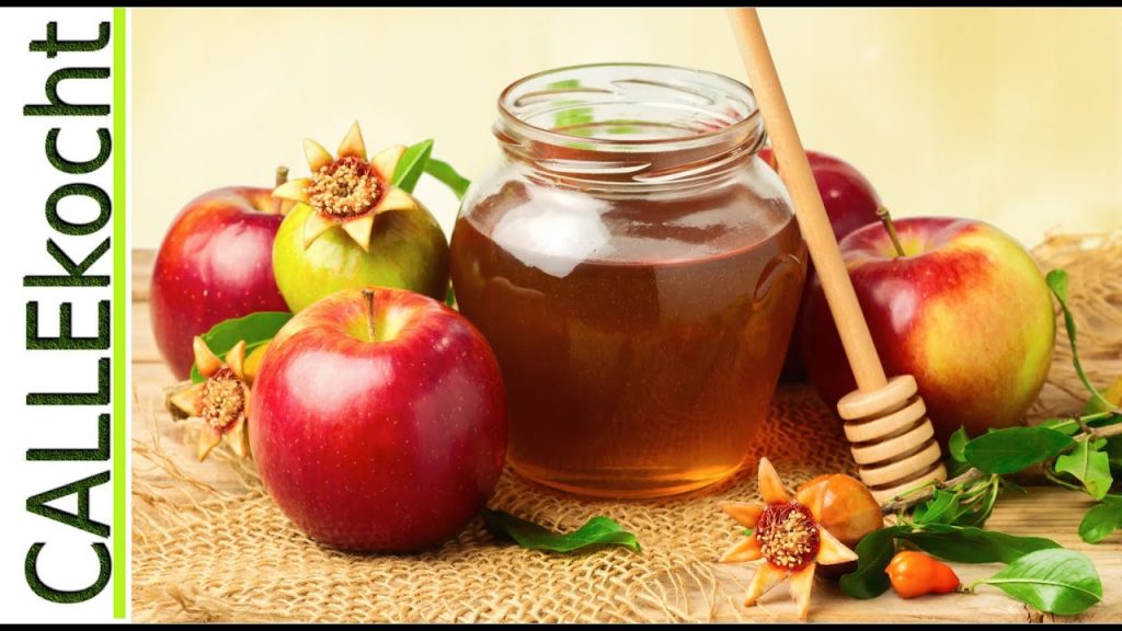 Leckere warme Apfelspalten in gebräuntem Honig – Das Rezept für einen tollen Nachtisch