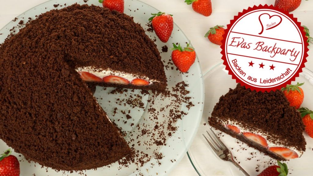 Maulwurfkuchen – Schokoladenkuchen mit Erdbeeren / Maulwurftorte / Maulwurfhügel / Evas Backparty