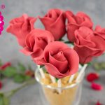 Rosen-Cakepops zum Muttertag / Rezept & Anleitung für essbare Rosen / Sallys Welt