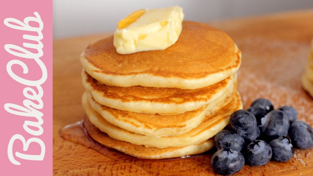 Fluffige Pancakes | BakeClub