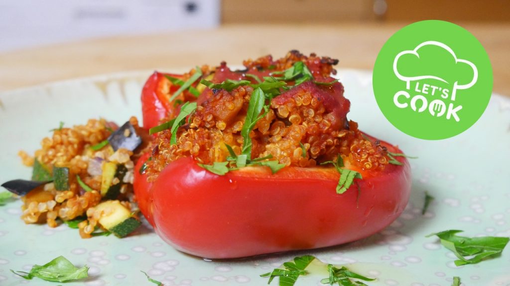 Gefüllte Paprika mit mediterranem Gemüse & Quinoa | gesund & vegan | Veggie Wednesday #21