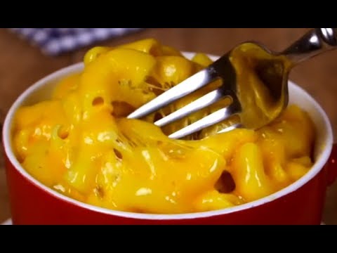 Mac and Cheese Pasta als super schnelles Tassen Rezept aus der Mikrowelle