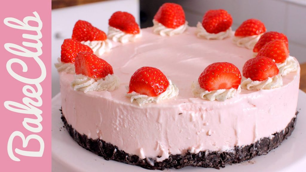 Erdbeer-Milchshake No Bake Cake | BakeClub