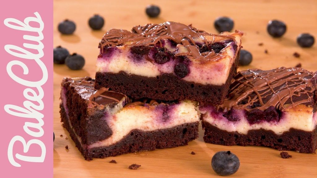 Blaubeer-Käsekuchen-Brownies (Cheesecake Brownies) | BakeClub