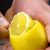 Höhle 8 Zitronen aus und lege sie SO auf das Blech – dieser Nachtisch ist phänomenal!