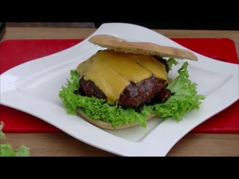 Beef Burger mit Balsamico-Pilzen