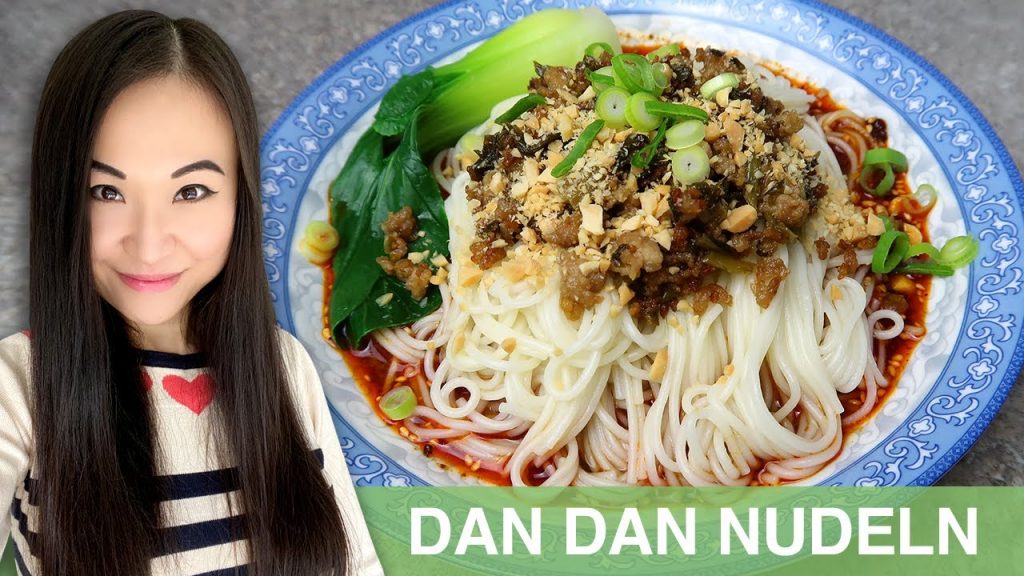 REZEPT: Dan Dan Mian | scharfe Szechuan Nudeln | chinesisches Streetfood