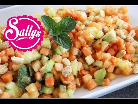 erfrischender Papaya-Minz-Salat / Sallys Welt
