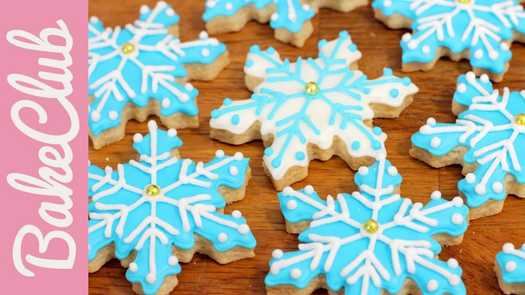 Schneeflocken Cookies | BakeClub
