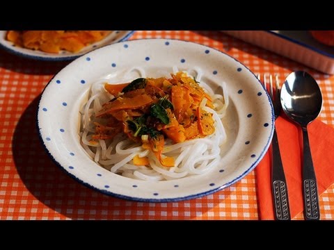 SHAPE NOODLES mit KÜRBISGEMÜSE | Low Carb Pasta