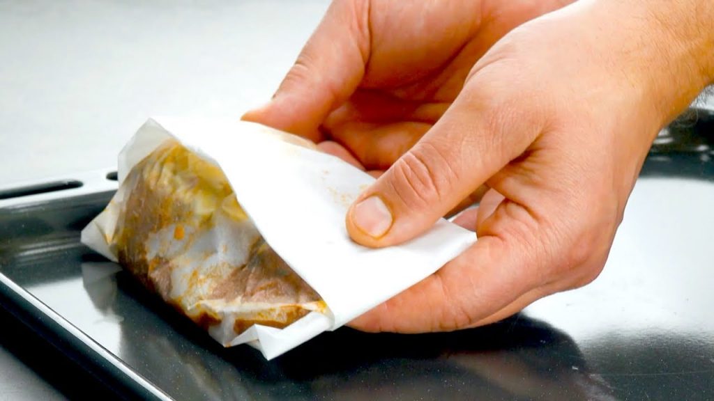 Glück aus dem Ofen: 4 Backpapier-Päckchen mit saftig-zartem Inhalt