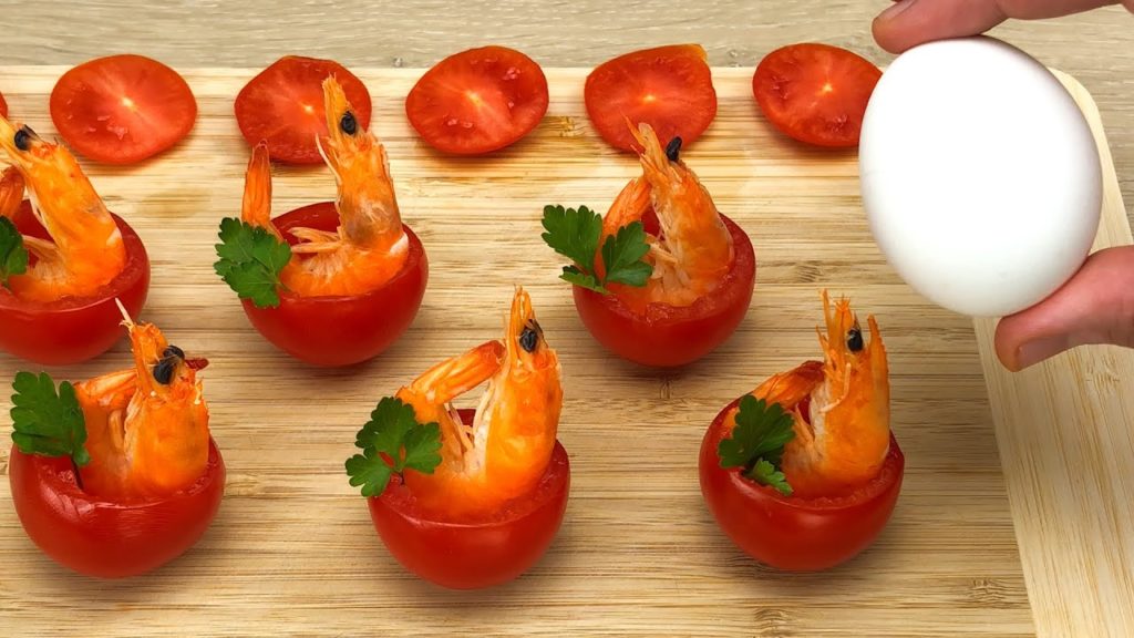Nehmen Sie Tomaten, Eier, Garnelen und machen Sie einen köstlichen Snack #71