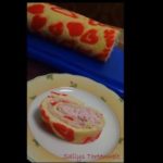 Biskuitrolle mit Muster mit Himbeersahne-Creme / Sallys Welt