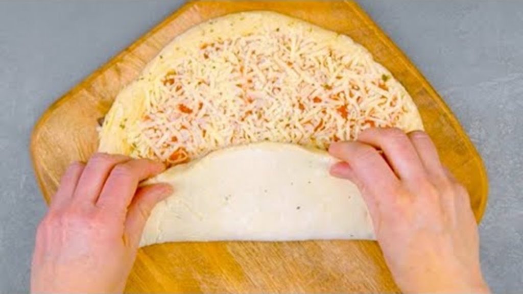 Tiefkühlpizza aufpeppen | 7 unerwartete Upgrades für Pizza