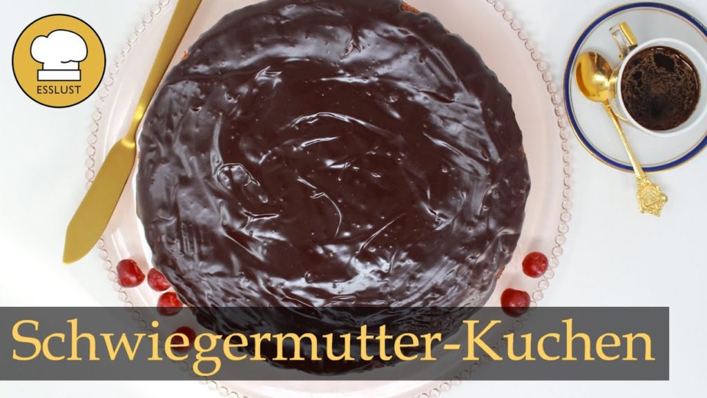 SCHWIEGERMUTTER-KUCHEN mit Schokolade und Kirschen