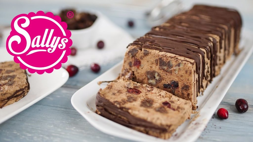 Schokoladenparfait mit Brownies / Eis-Dessert / Sallys Welt