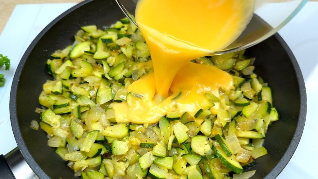 Besser als frittierte Zucchini! Schnell, einfach zuzubereiten und sehr lecker! 2 Rezepte # 205