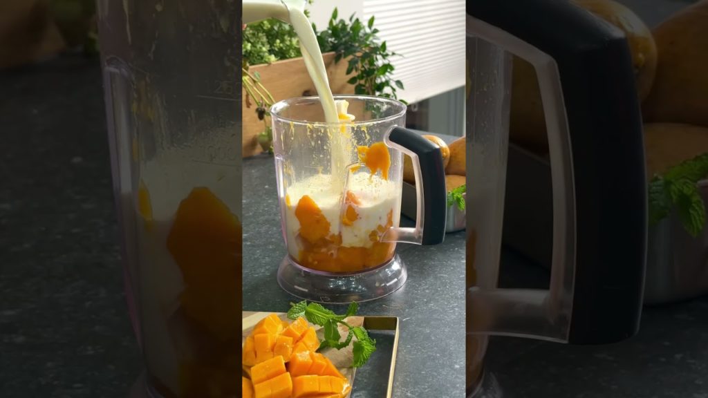 Mango-Lassi in 1 Minute aus 4 Zutaten 🥭 Erfrischendes Sommergetränk ☀️