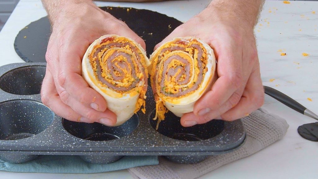 Paniere dein Schnitzel mal mit Käse! | Köstlich gefüllte Wraps aus dem Ofen