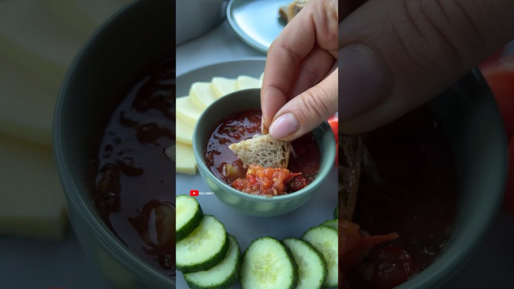 Mamas Tomaten-Chili-Soße 😍 aus nur wenigen Zutaten!
