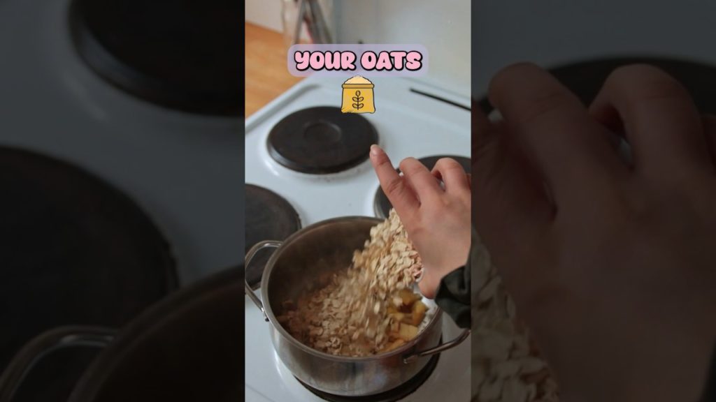 a cozy porridge recipe for gloomy days ⛈️ #shorts #oatmeal
