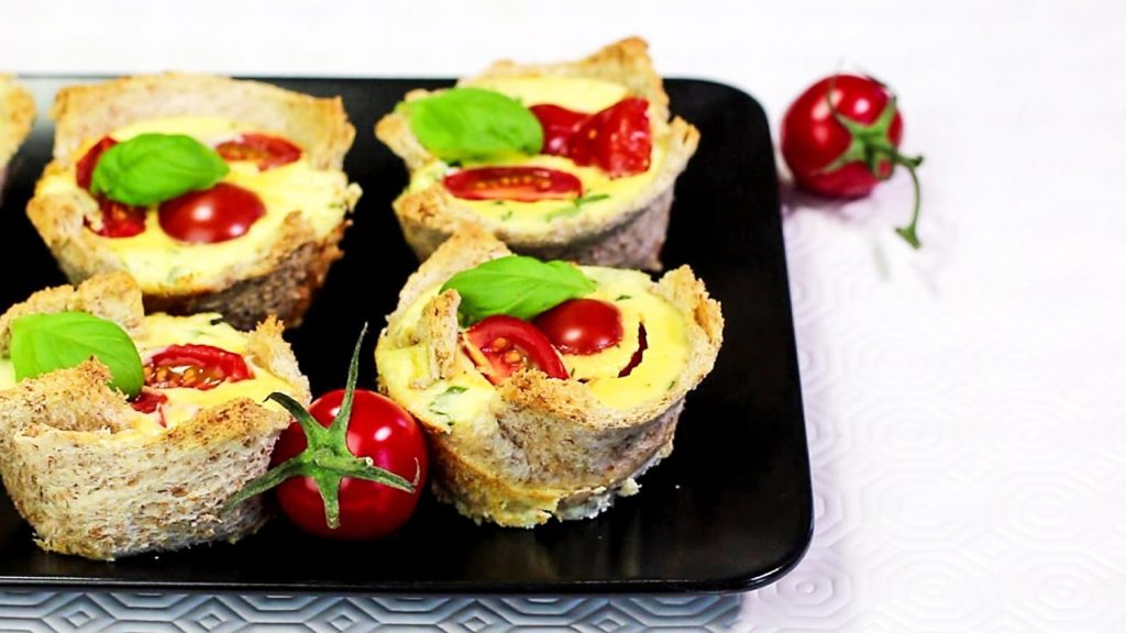 RICOTTA-TOAST-MUFFINS mit Tomate | Frühstücks-Rezept
