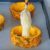 Ananas-Cake-Pops: So lecker ist der tropische Kuchengenuss am Stiel