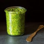 Einfaches veganes Pesto