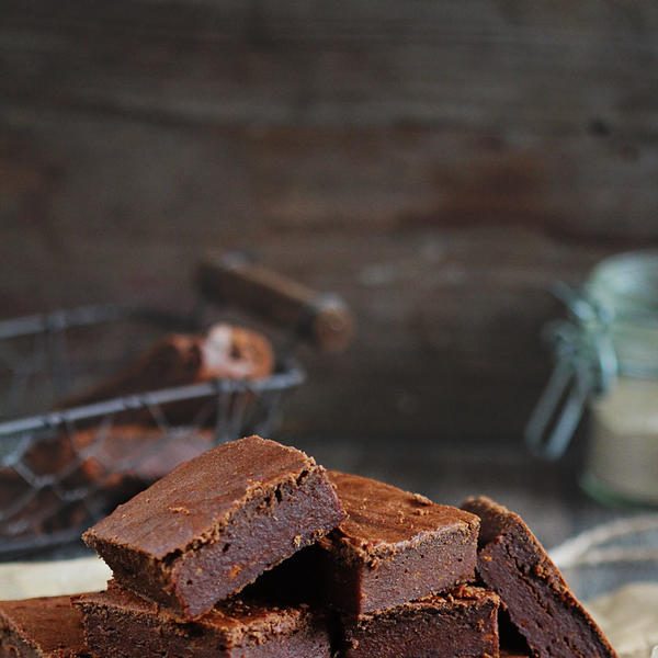 Glutenfreier Süßkartoffel-Brownie