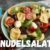 Nudelsalat mediterran mit Tomaten und Mozarella / Tortellinisalat