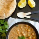 Einfaches veganes Kichererbsen-Korma