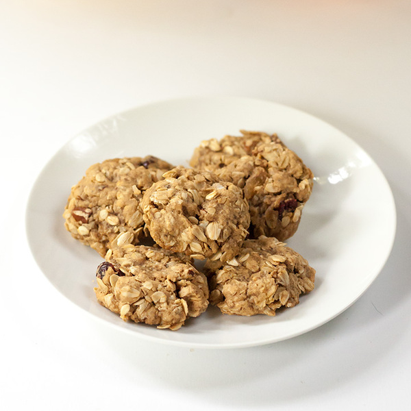 Vegane Haferkekse mit Herbstgewürzen