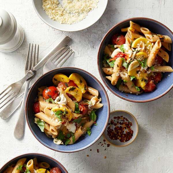 Pasta mit Kirschtomaten und Knoblauch