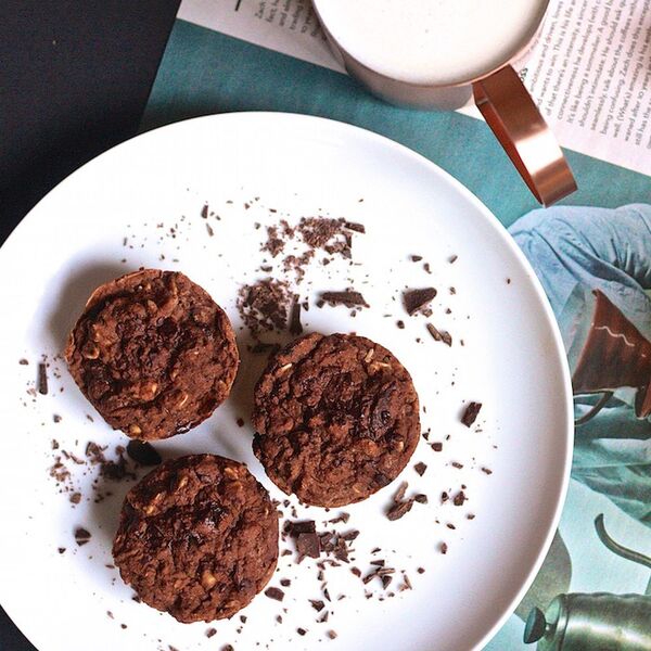 Vegane Doppelschokoladen-Brownie-Cupcakes