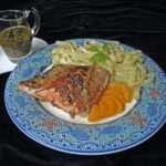 Orangen-Balsamico-Lachs auf Pasta