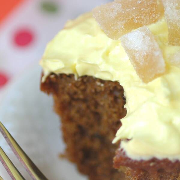 Lebkuchen-Cupcakes mit Zitronen-Frosting