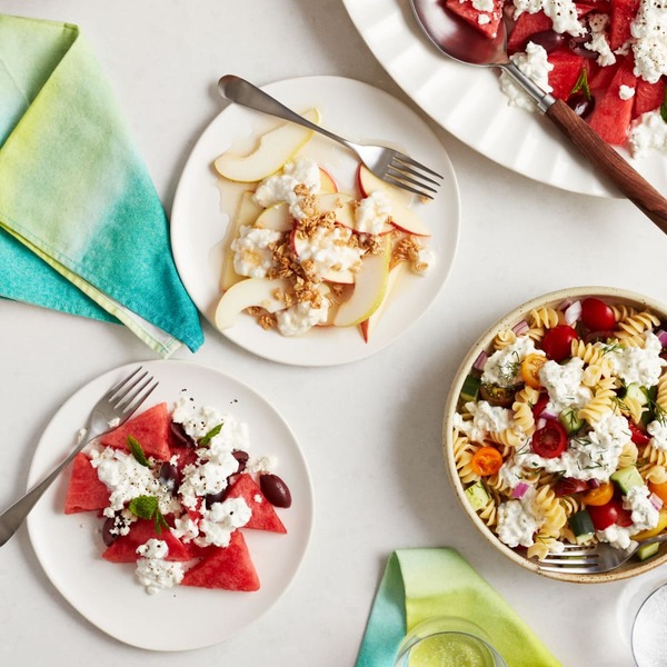 3 einfache Hüttenkäse-Snacks, die Sie durch den Sommer bringen