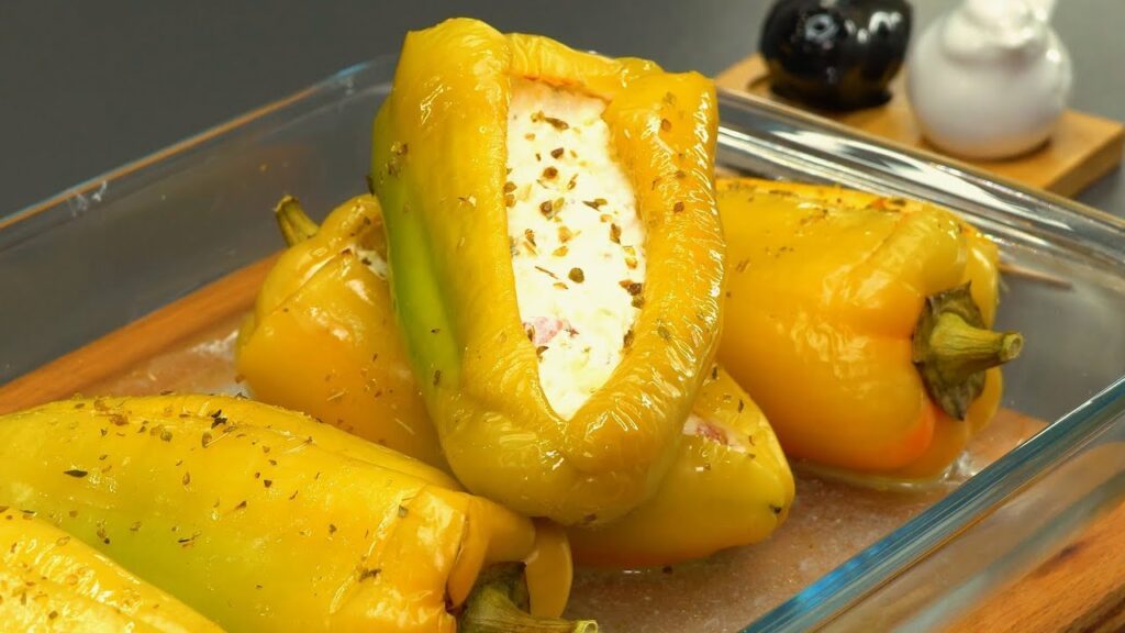 The most delicious recipe for stuffed peppers my friend from Spain! Very tasty and easy!!