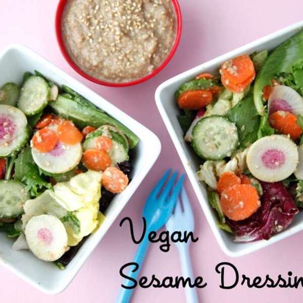 Veganes Sesam-Dressing